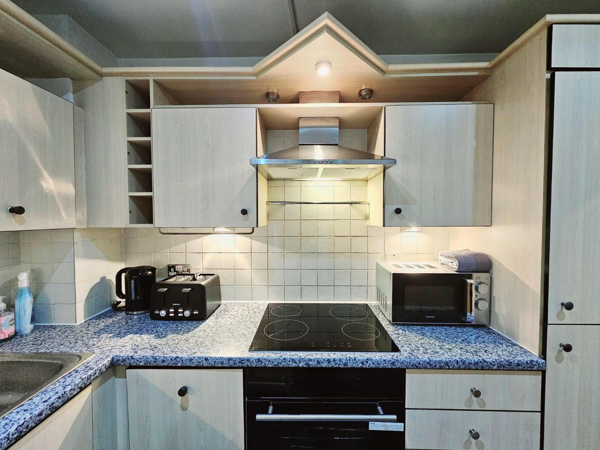 Abba Corner Apartment ลอนดอน ภายนอก รูปภาพ