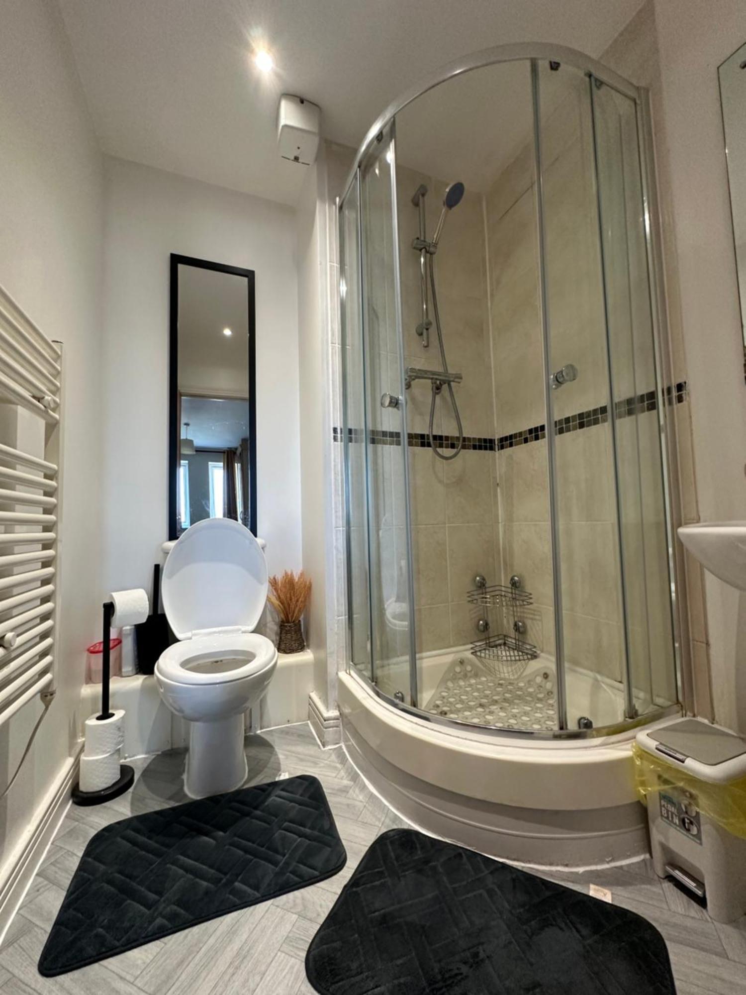 Abba Corner Apartment ลอนดอน ภายนอก รูปภาพ