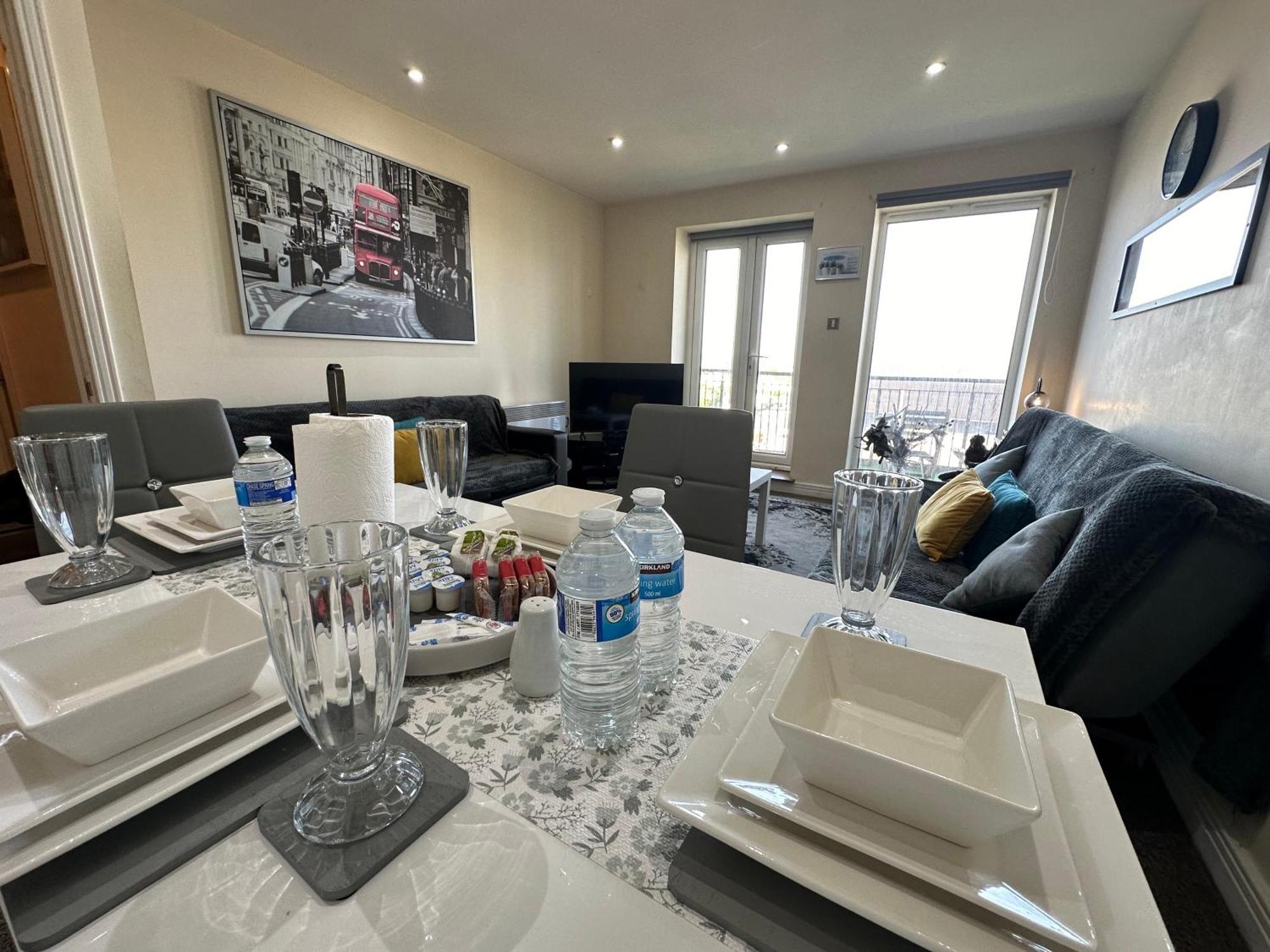 Abba Corner Apartment ลอนดอน ภายนอก รูปภาพ