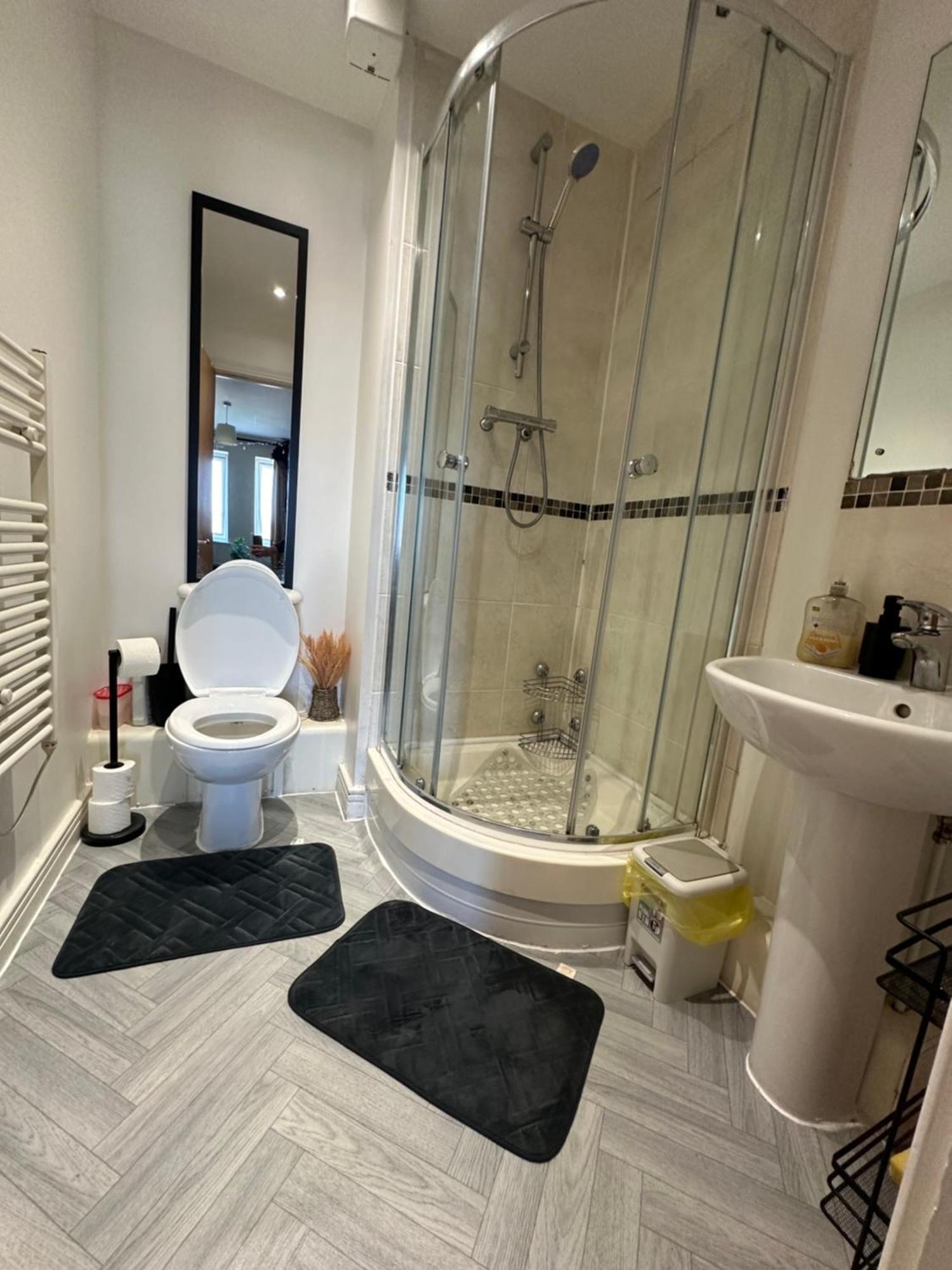 Abba Corner Apartment ลอนดอน ภายนอก รูปภาพ